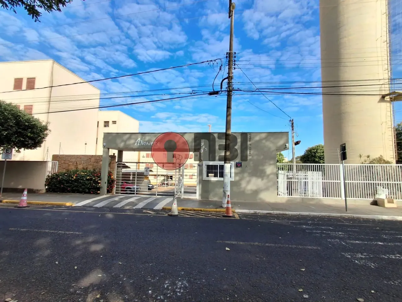 Apto para locação no Vila Anchieta-2 quartos-sala-cozinha-banheiro social