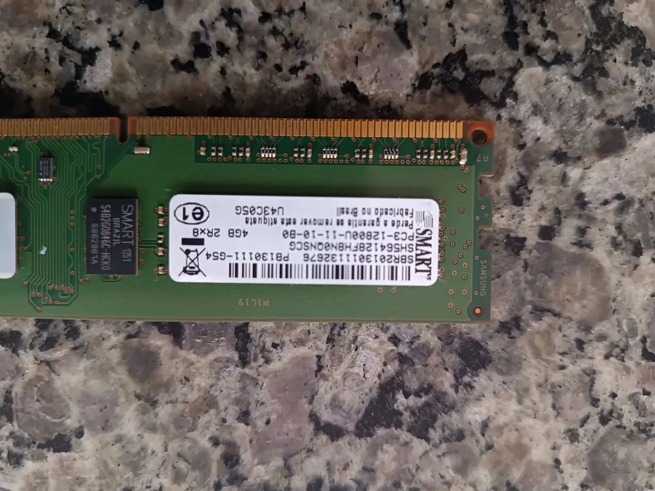 Memória RAM 4GB DDR3 PC3-12800 2Rx8 - Foto 2