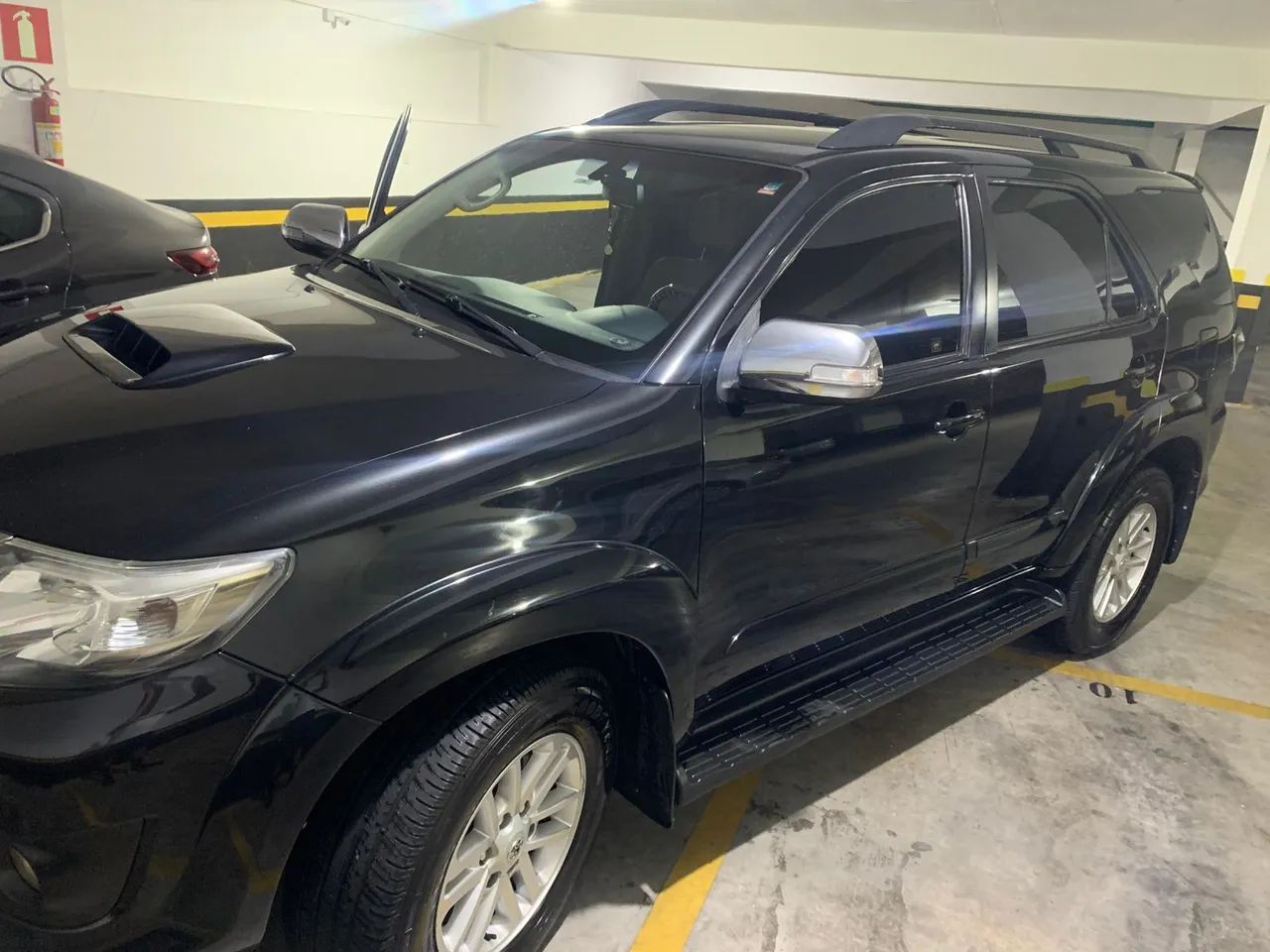 OPORTUNIDADE !!! - Hilux SW4 - 2014/2014 - 7 lugares