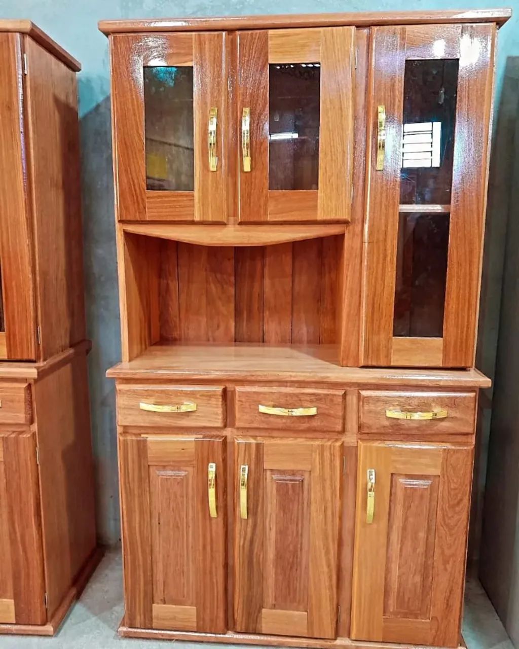 Armário de cozinha 3 portas de madeira 