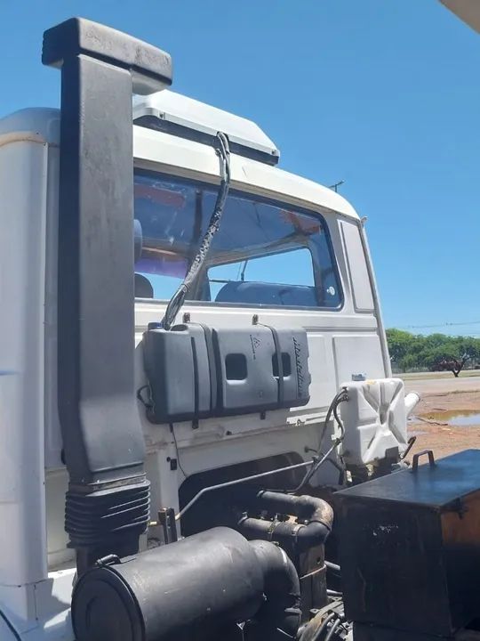 Caminhão caçamba  - Foto 7