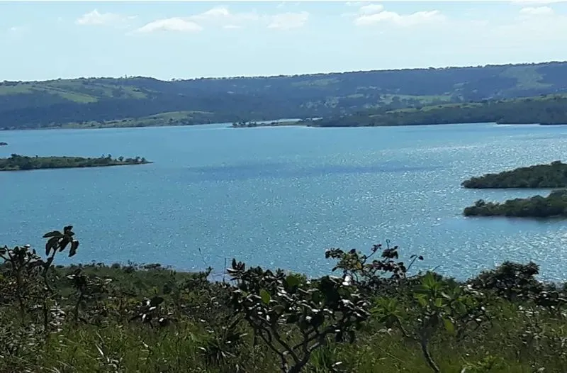 Corumbá 4, lote ás margens do Lago