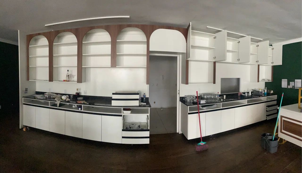 Copa completa para comércio com iluminação em led quente