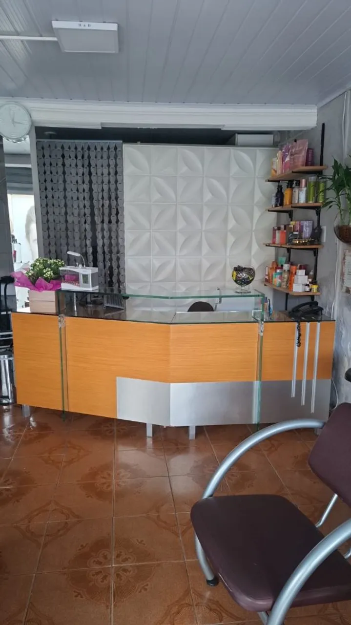 Balcão de escritório moderno e elegante