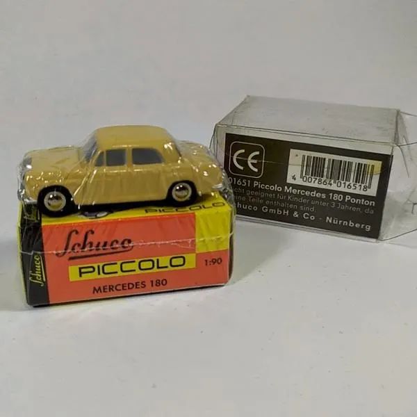 SCHUCO PICCOLO - Miniatura do veículo MERCEDES BENZ 180 na cor