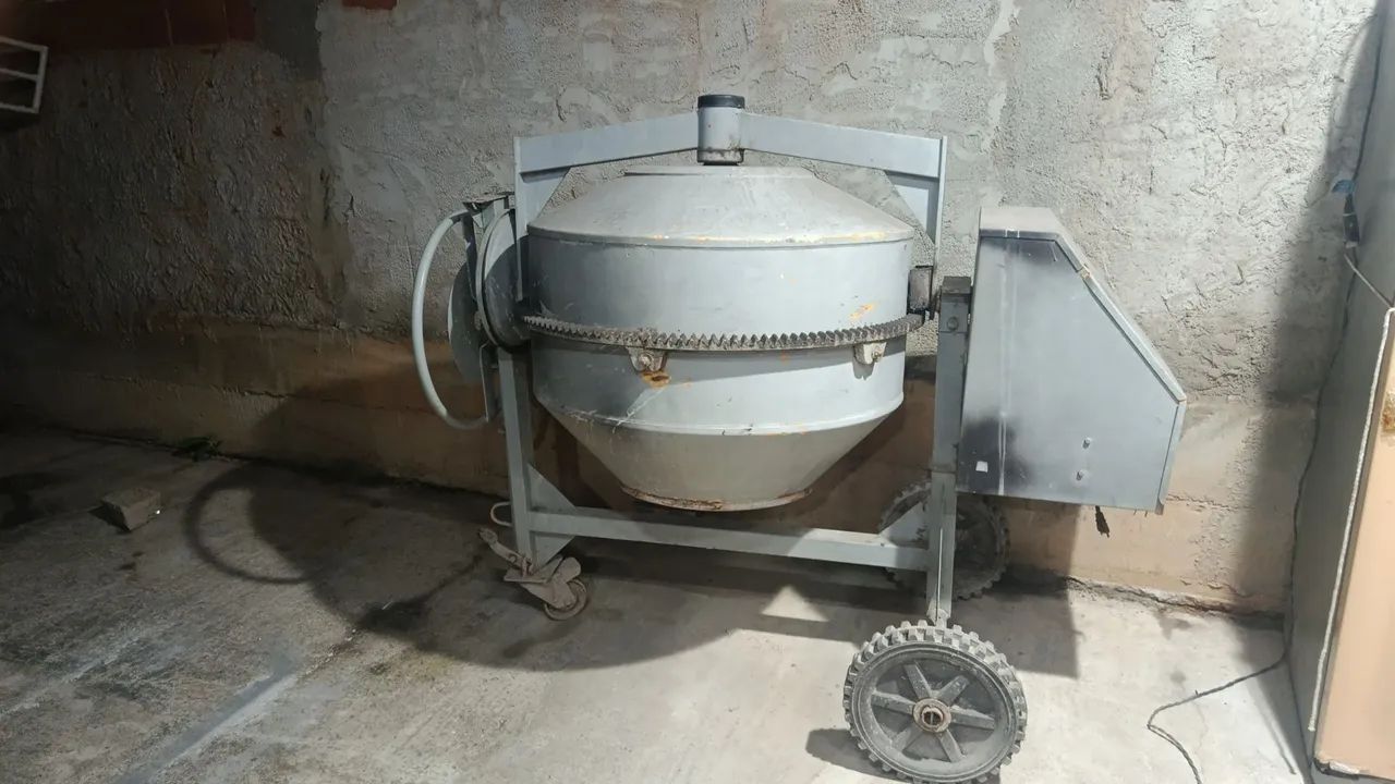 Betoneira 64595868743554120