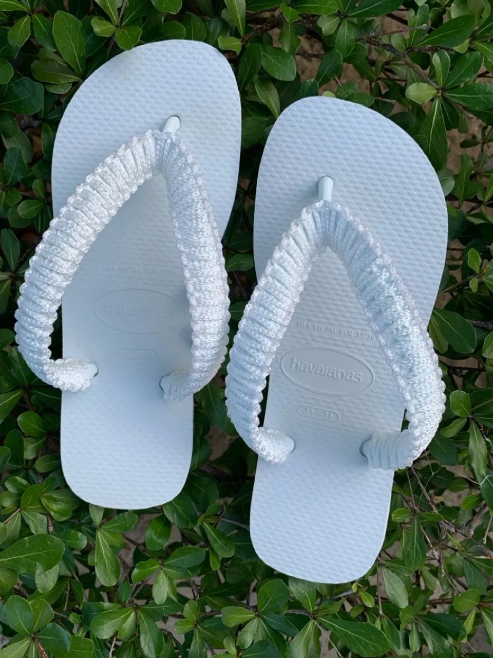 Havaianas brancas com tiras trançadas - Foto 2