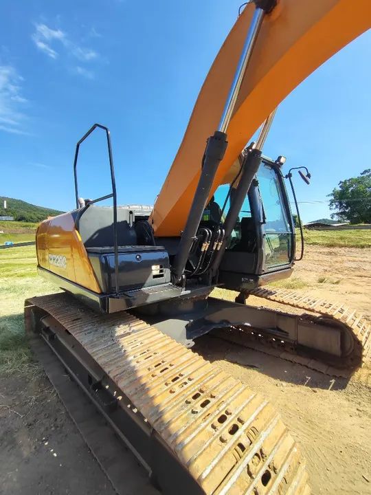Escavadeira CASE CX220C Série 2 2019 - Foto 4