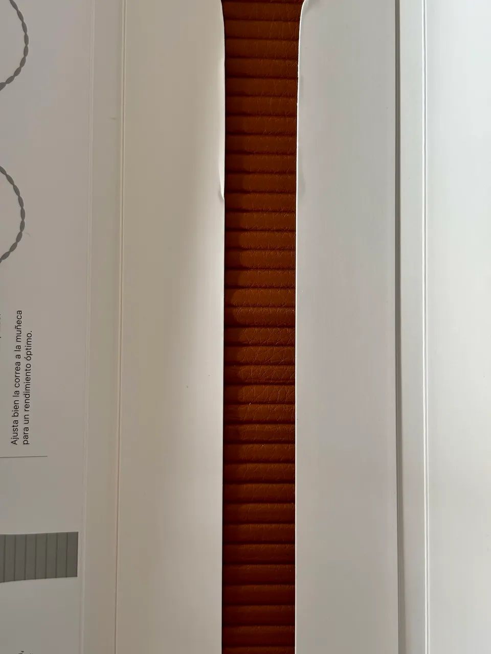 Pulseira Apple Watch Couro loop - Castanho - Magnetico - Foto 5