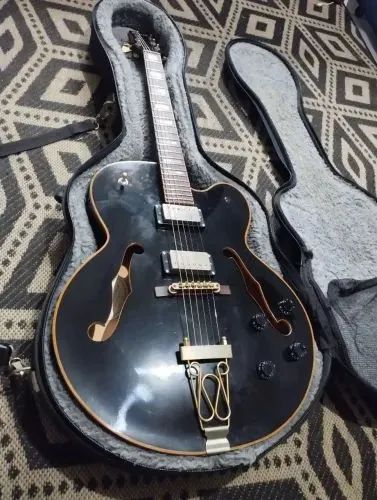 Guitarra Condor JC-602-BK