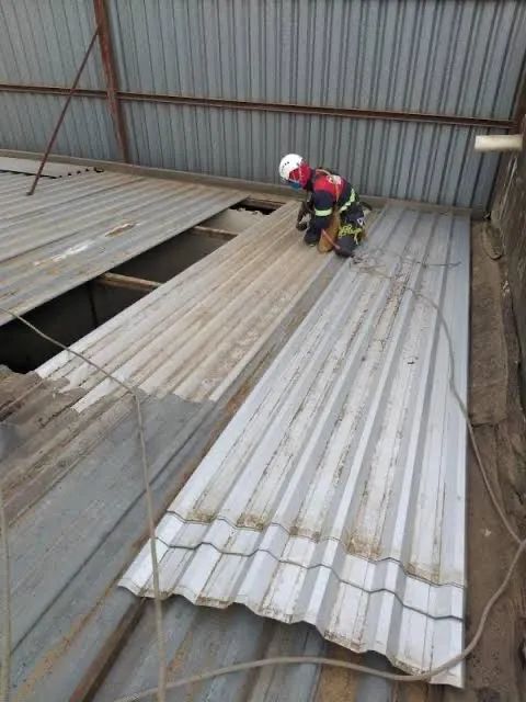 Manutenção de galpões telhado - Foto 3