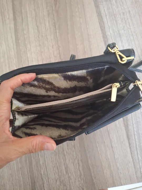 Bolsa Carmen Steffens preta - Foto 4