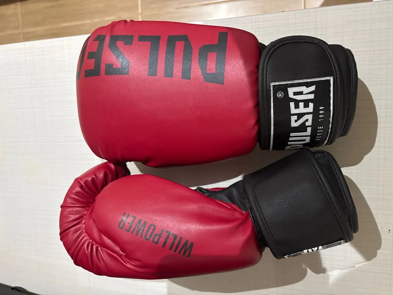 Luvas de Boxe Pulser - Tamanho M