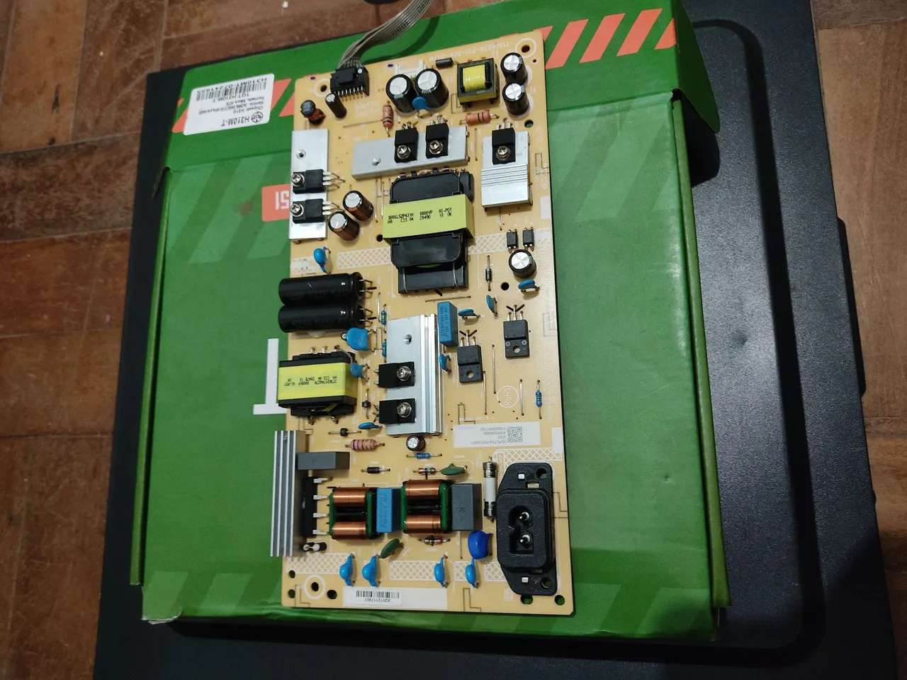 Placa fonte tv LG 50PUG7625/78