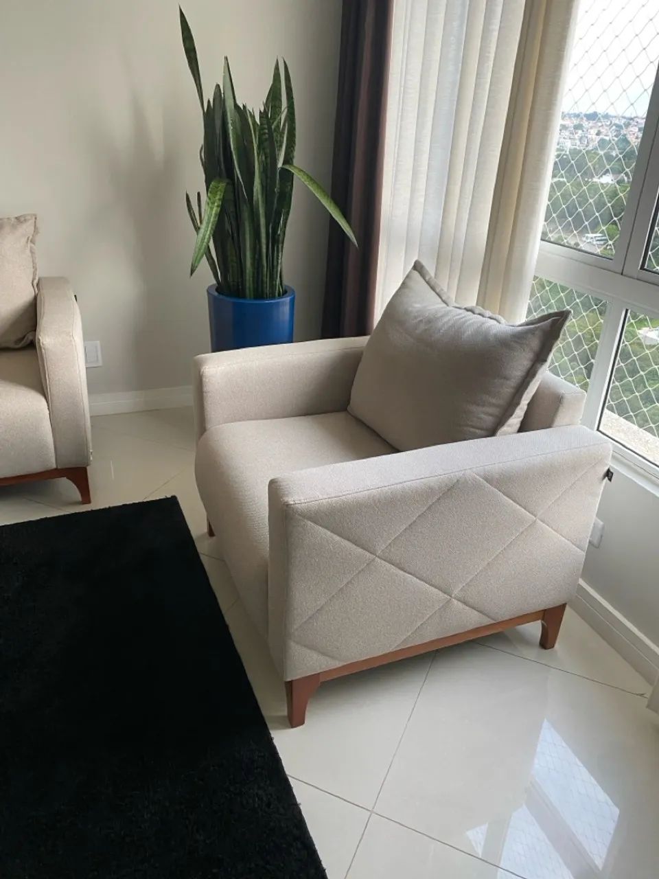 Poltrona confortável e elegante 90x80 Ciello (Unidade)