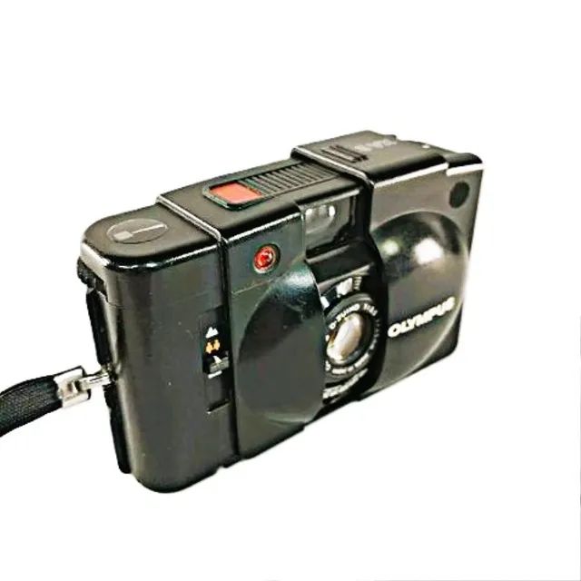 Câmera Compacta Olympus XA2 Point & Shoot 35mm Preta