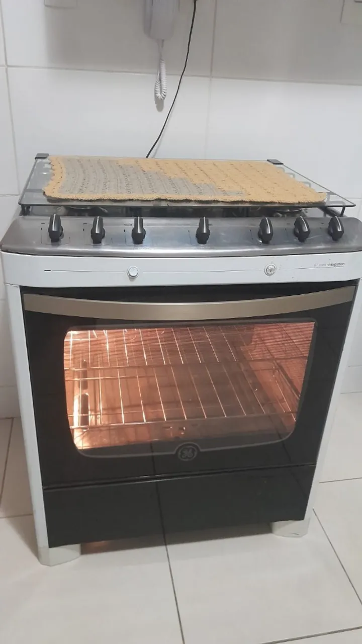 Fogão GE Safety Glass 5 bocas com forno - Ótimo estado