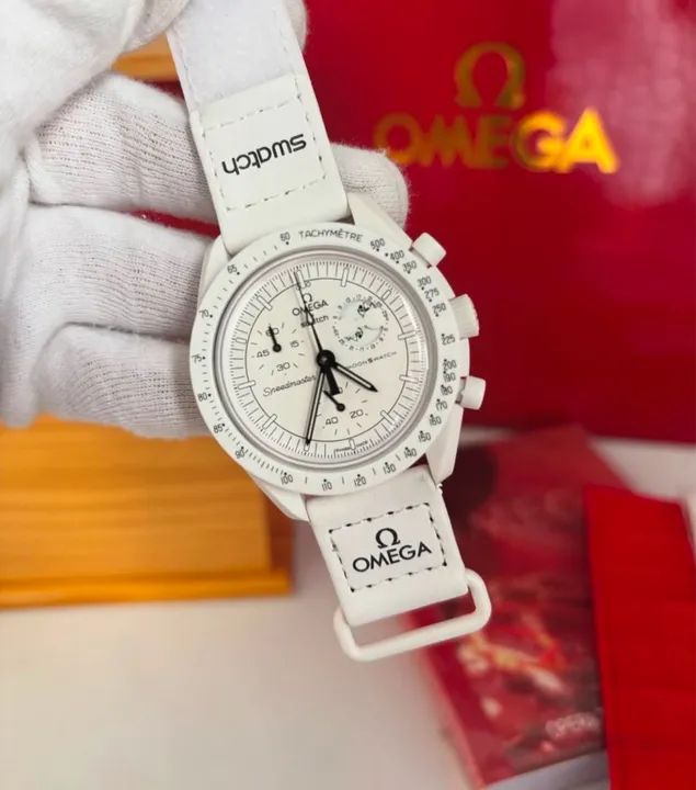 Relógio Omega Speedmaster Moonwatch - Foto 2