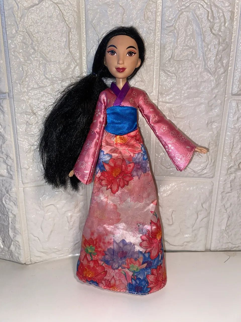 Boneca Mulan princesa Disney Royal Shimmer - Foto 4