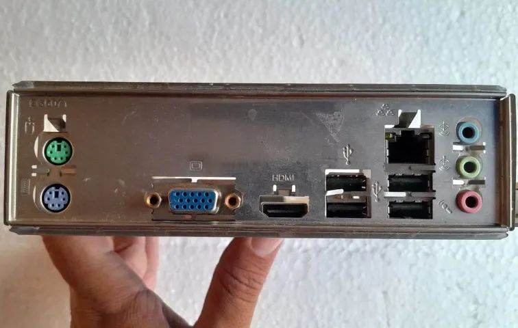 Kit Placa Mãe Amd Fm1+A6-3500 2.10Ghz+4Gb Memória Ddr3 - Foto 2