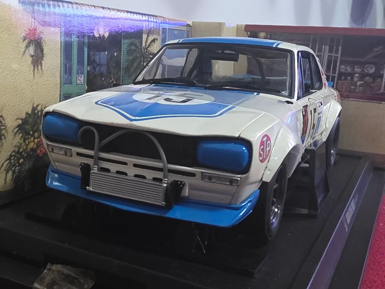 Miniatura 1:18 nissan skyline 2000 gt-r kpgc10 raríssima kyosho