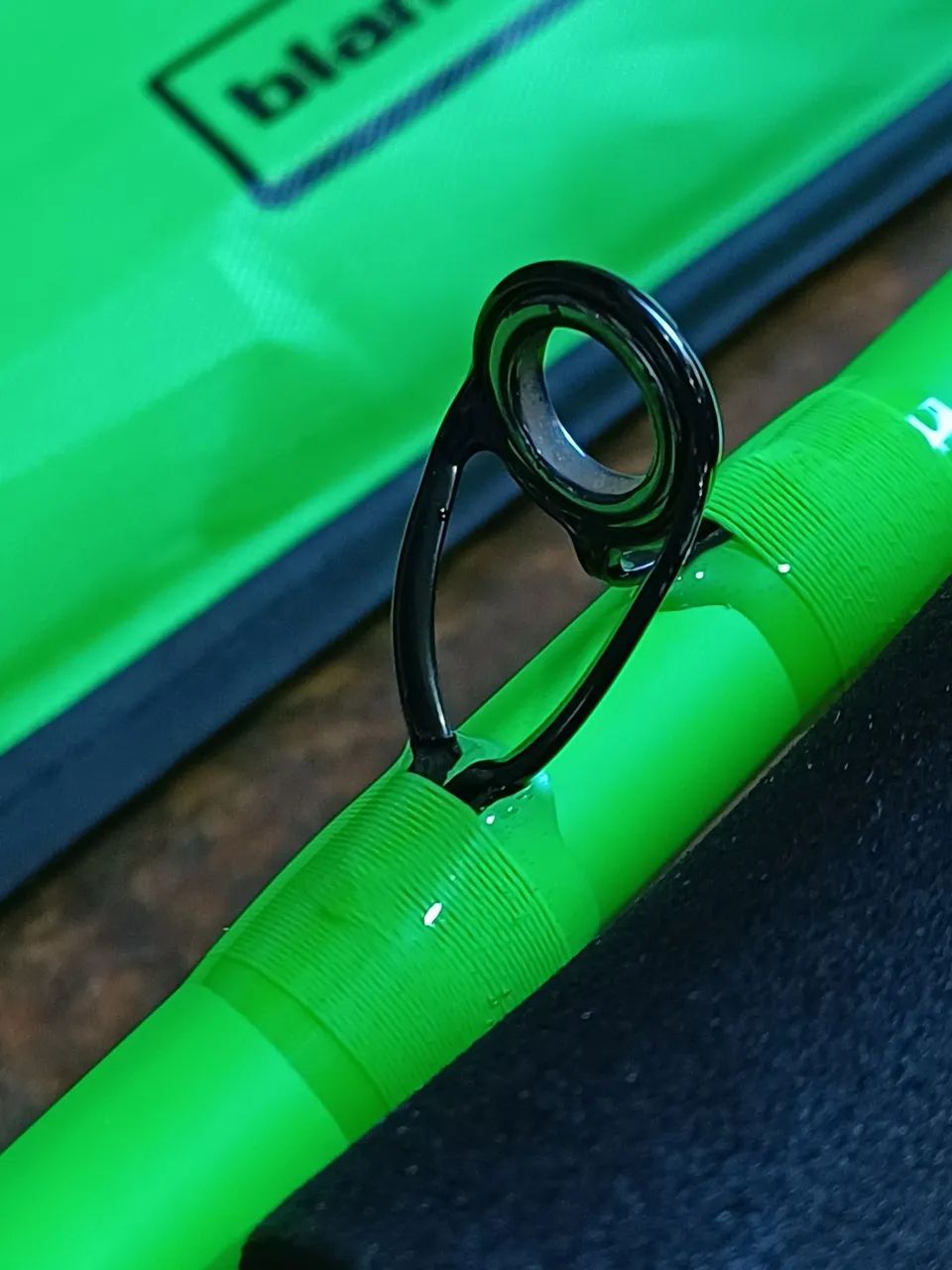 VARA DE PESCA DAISEN MIDORI 2.70 PARA CARRETILHA  - Foto 3