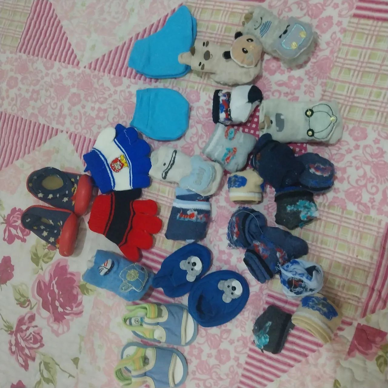 Lote de Meias e Sapatinhos Bebê - Diversos Modelos