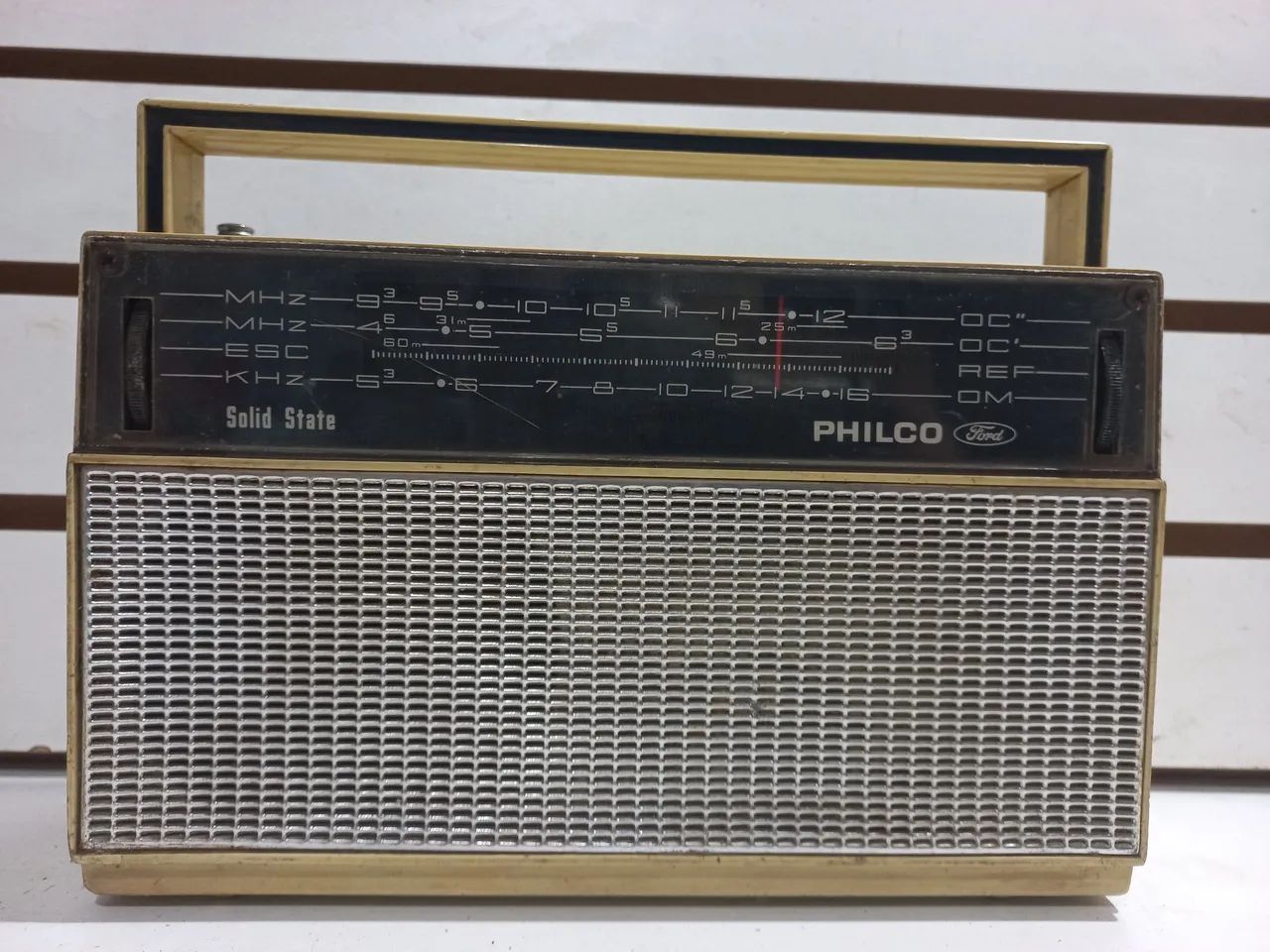 Rádio Philco Ford Vintage Solid State - Foto 3