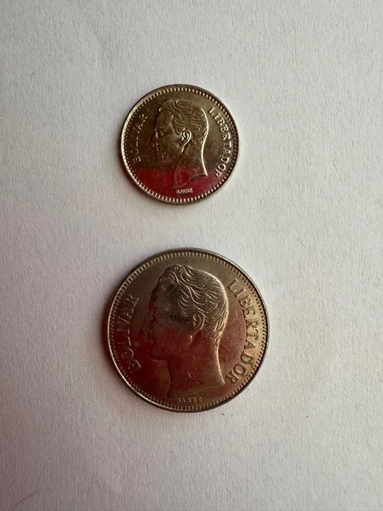 2 moedas antigas venezuela