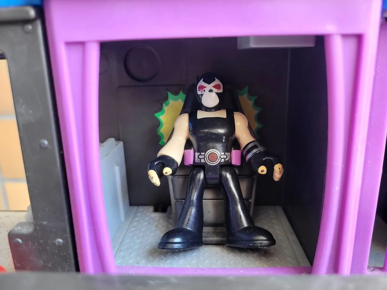 Prisão de Gotham City Imaginext - Batman - com boneco do Bane - Foto 4