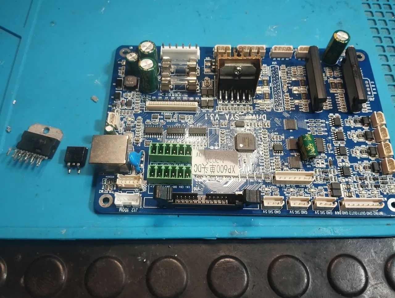 Reparo em placa eletrônica plotter de impressão xp600, i1600 e i3200  - Foto 5