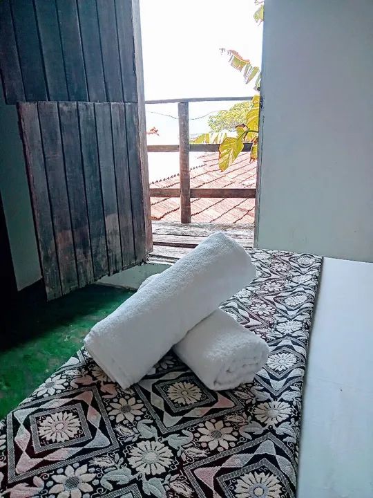 Pé na areia com vista para o mar na Praia da Tiririca - Foto 15