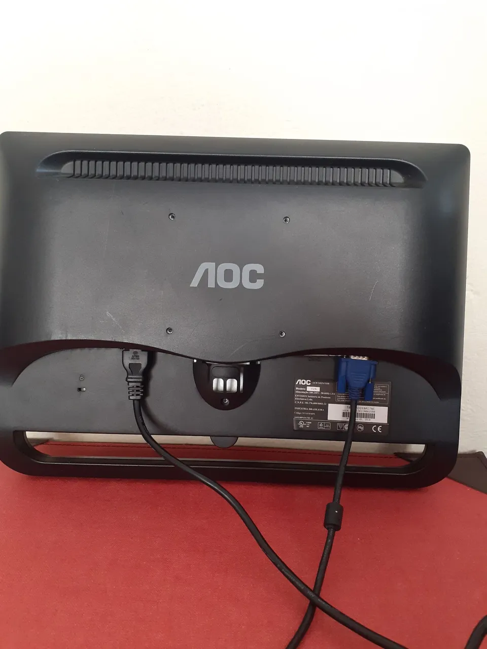Monitor AOC LCD 18.5 polegadas