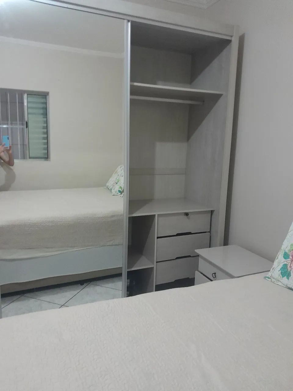 Guarda-Roupas de Casal com Espelho - Foto 2