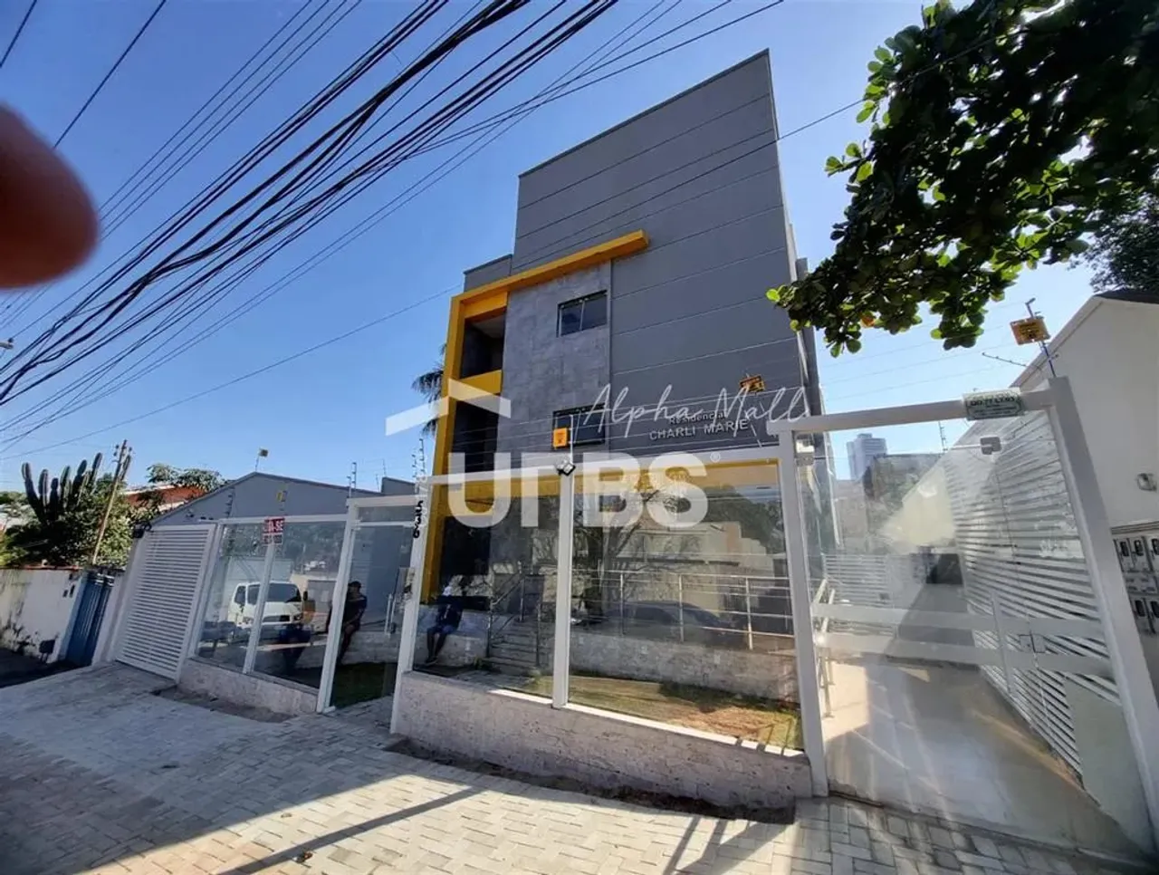 Prédio Residencial muito bem localizado gerando renda!