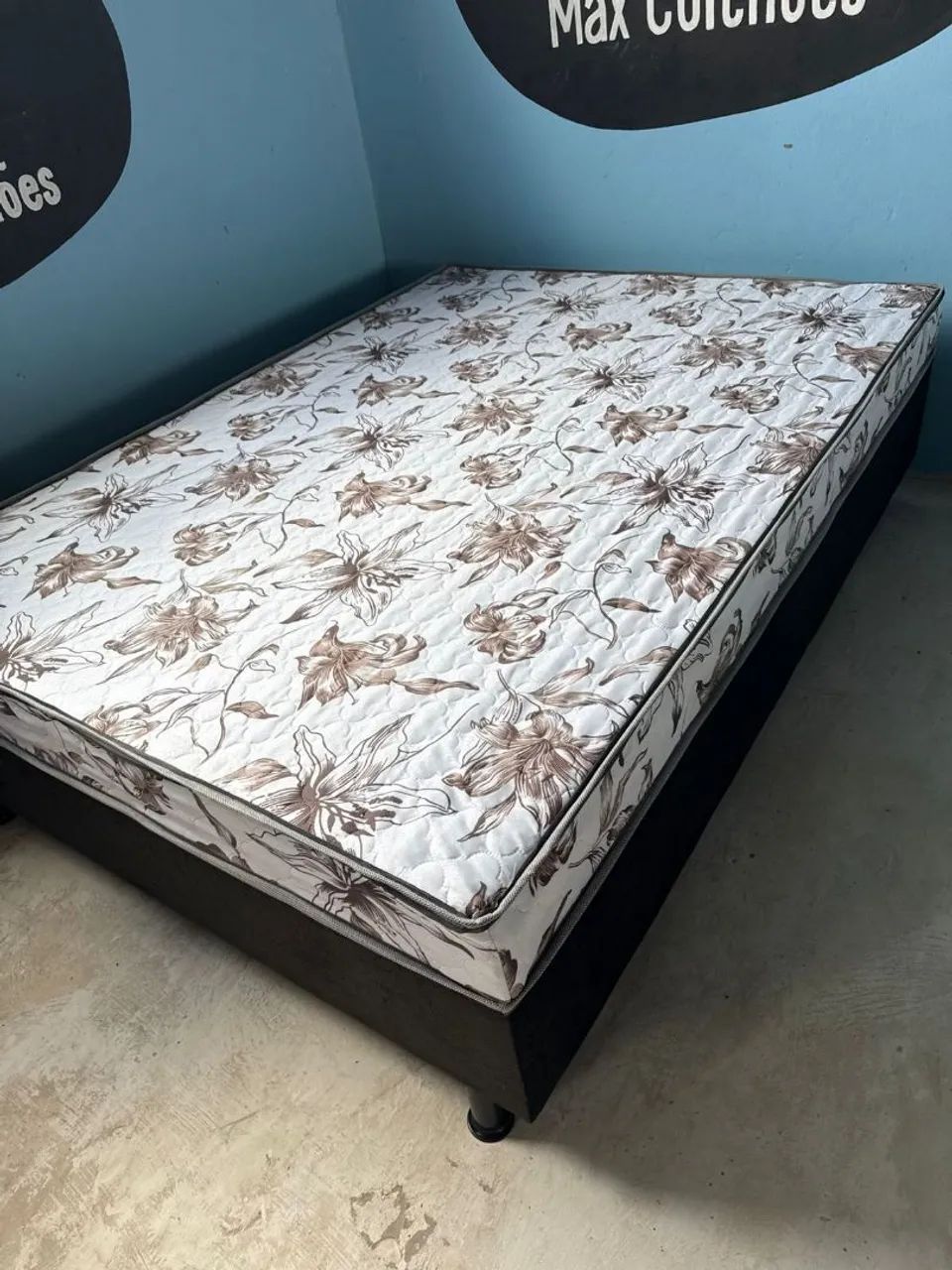 Cama box casal espuma - Novas.