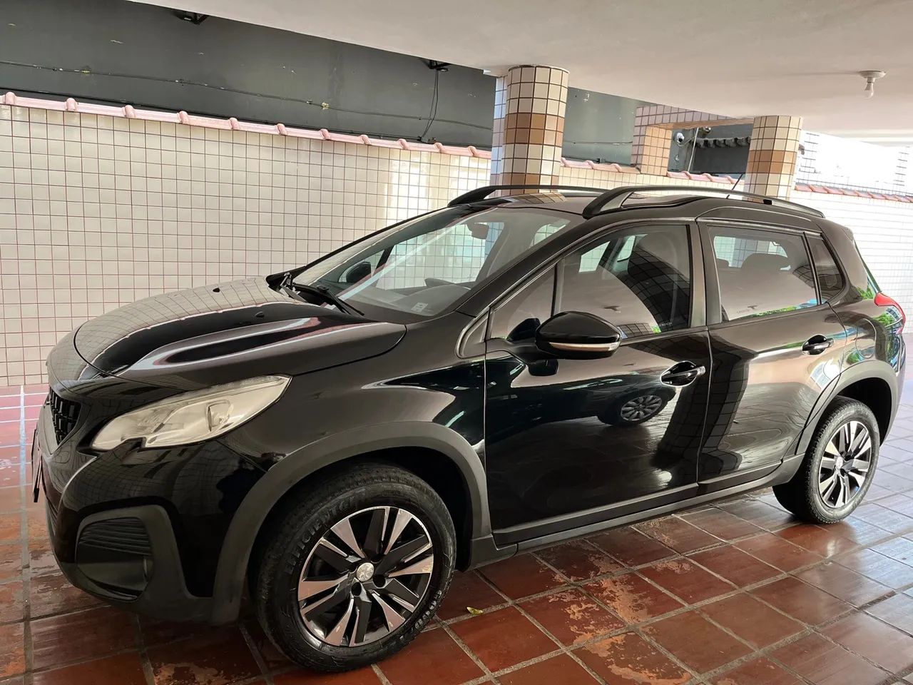 Peugeot 2008 ano 2020 - Completo bem conservado. - Foto 3