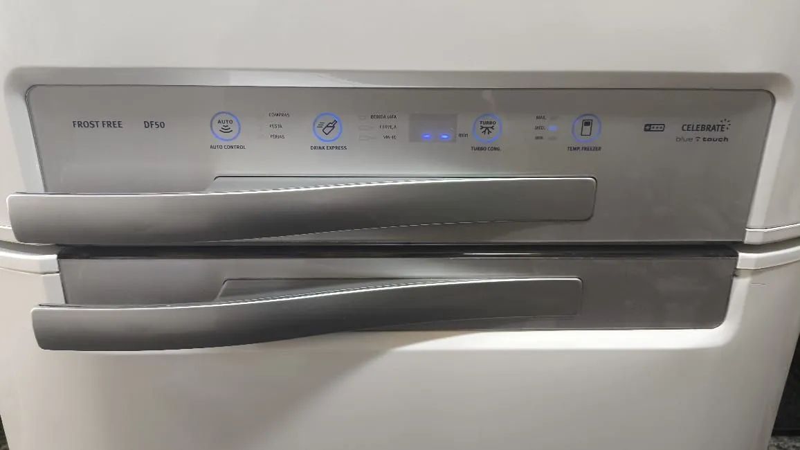 Geladeira Electrolux DF50 FrostFree - Foto 3