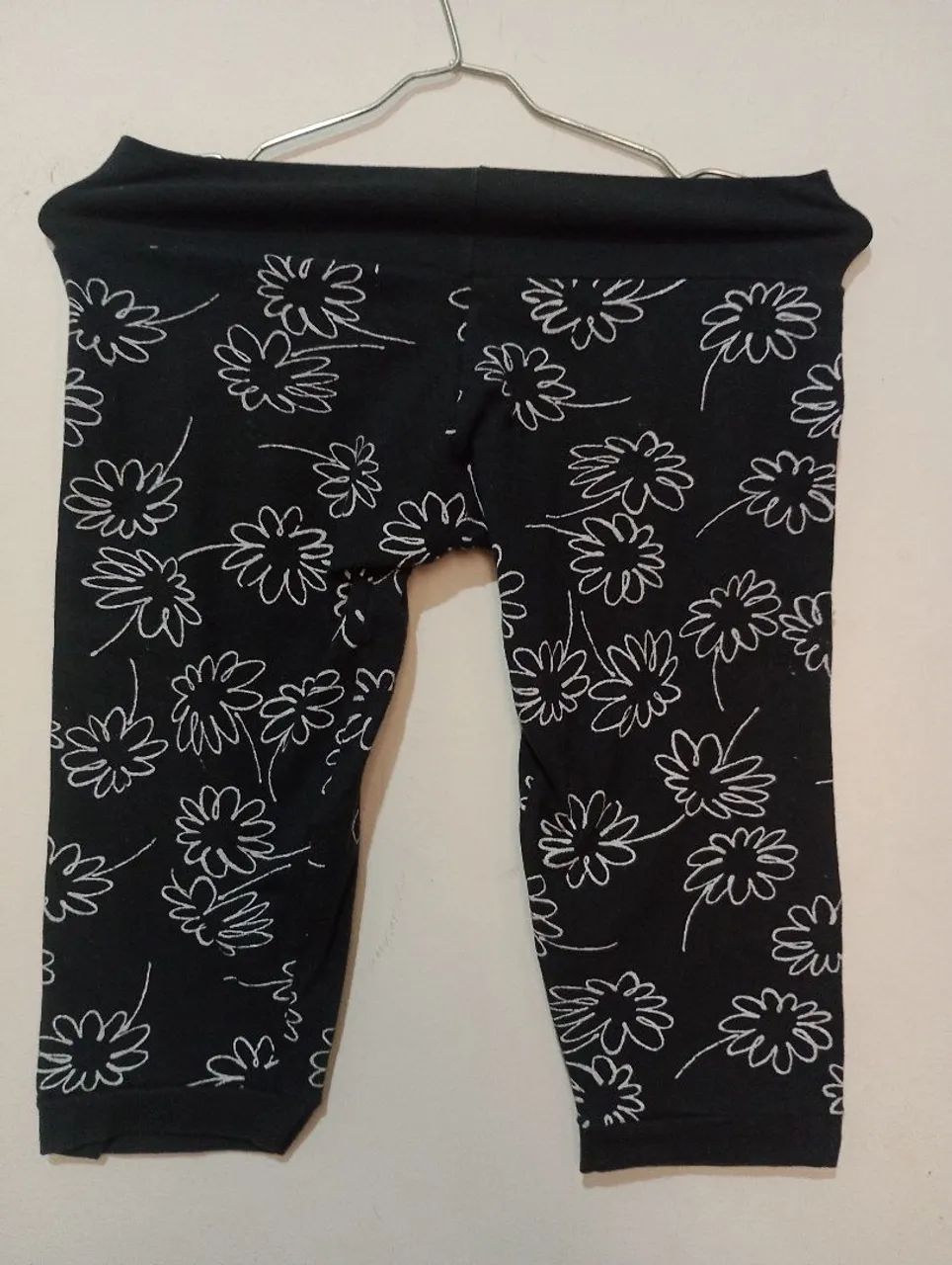 Bermuda Legging Floral Vibrante Estampas Varias  - Foto 2