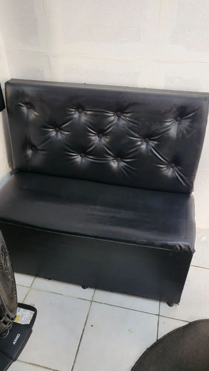 Sofá em Courino