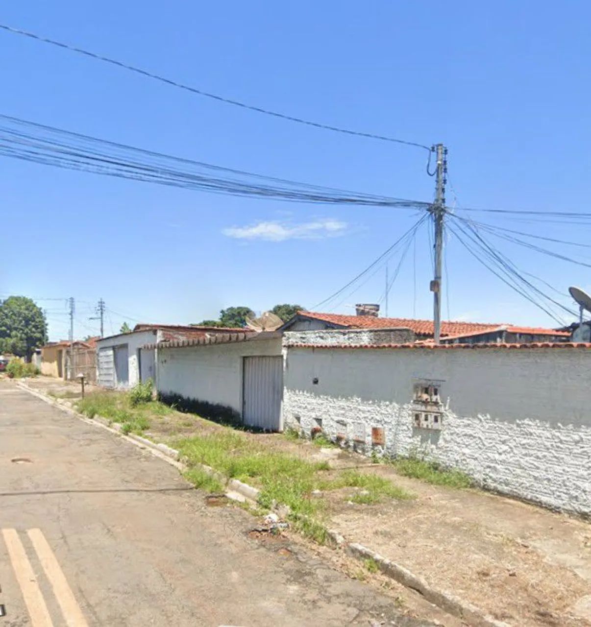  Casa e kitnets vila perdiz Goiânia 
