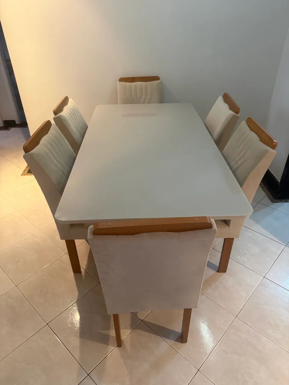 Conjunto de mesa de 6 lugares 
