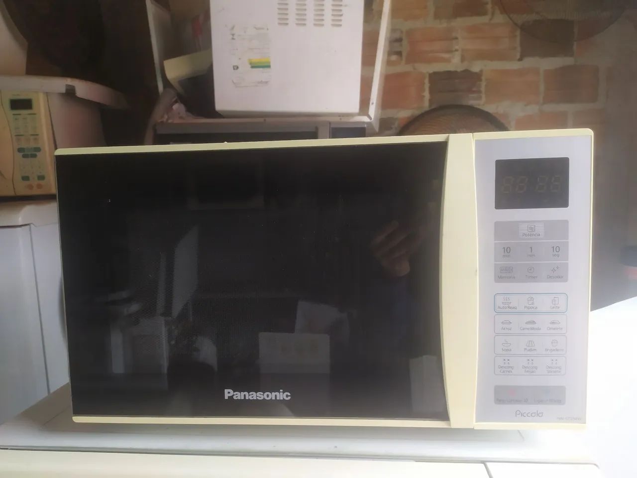 Micro-ondas Panasonic 20L