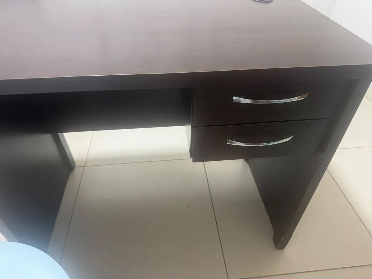 Mesa de escritório tipo escrivaninha  - Foto 3