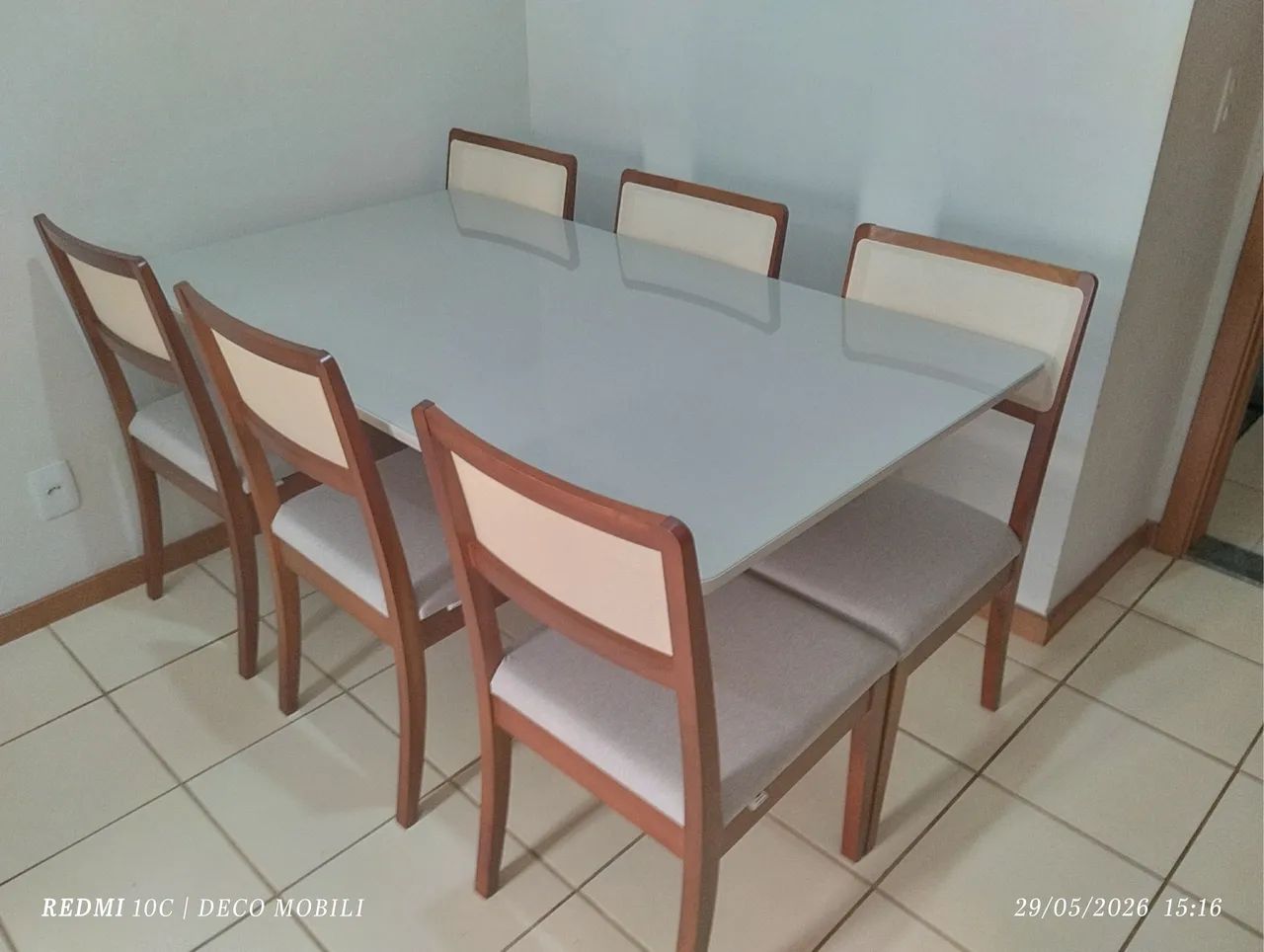 Mesa completa de madeira 