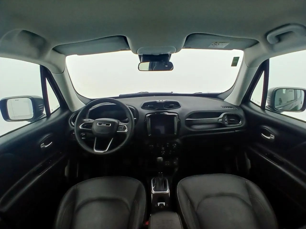 Jeep Renegade Long. T270 1.3 TB 4x2 Flex Aut., foto 15 de 18