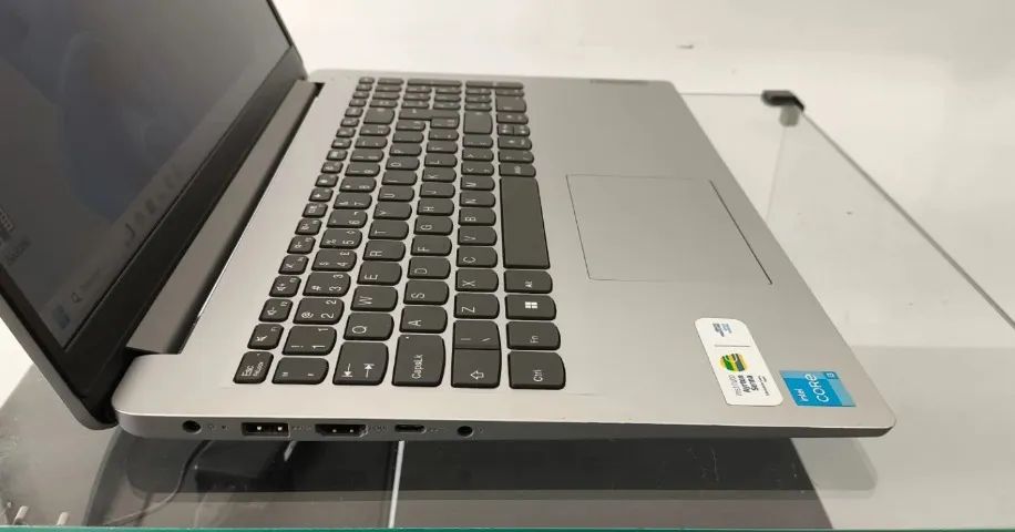 Gamer PC Lenovo IdeaPad 1 | i3-1215U | 4GB RAM | 256GB SSD | UHD Int. | Tela 15.6" - Foto 3