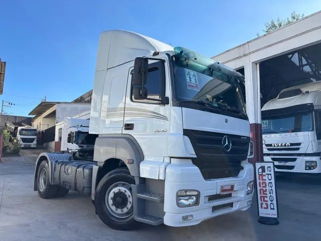 MB AXOR 2035 4X2 2011