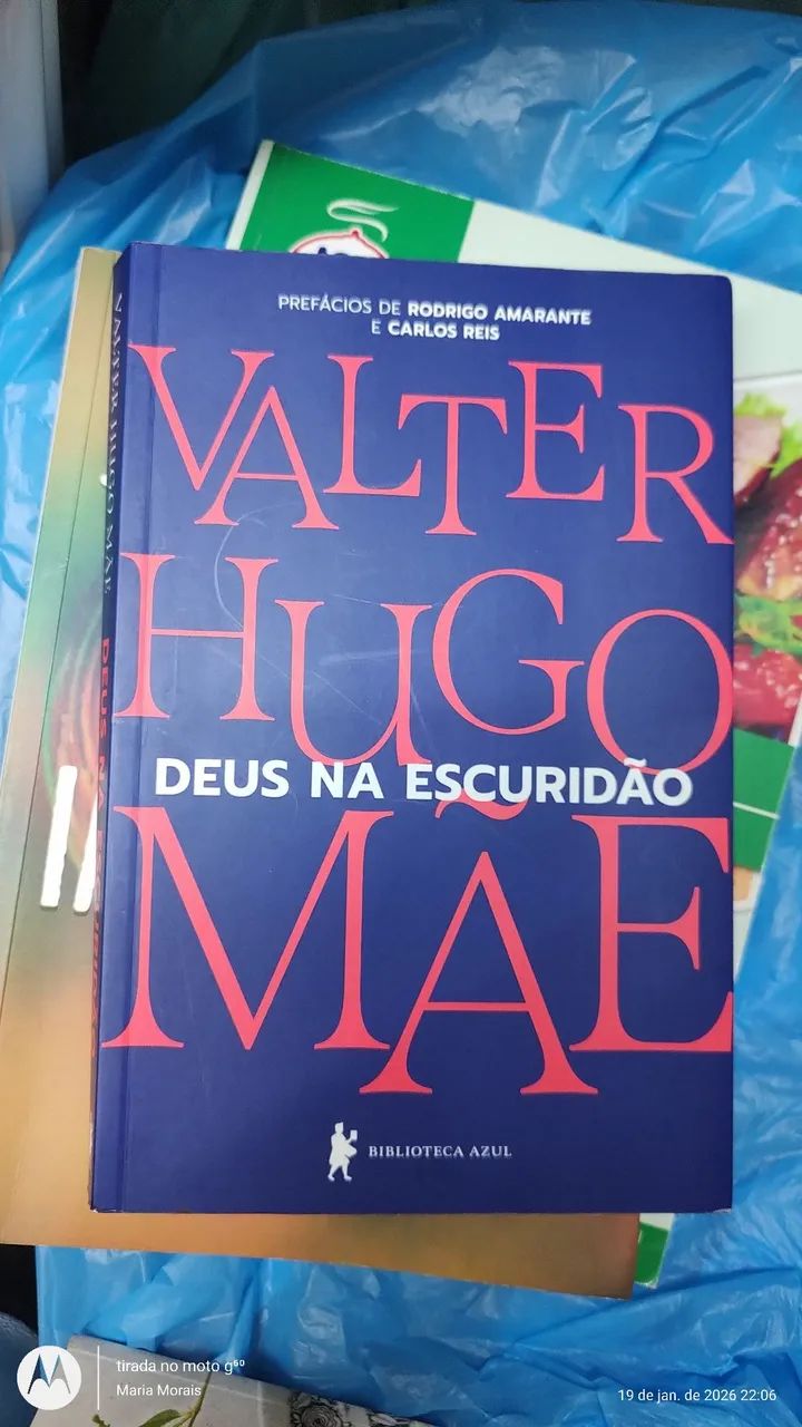 Livros semi novos - Foto 3