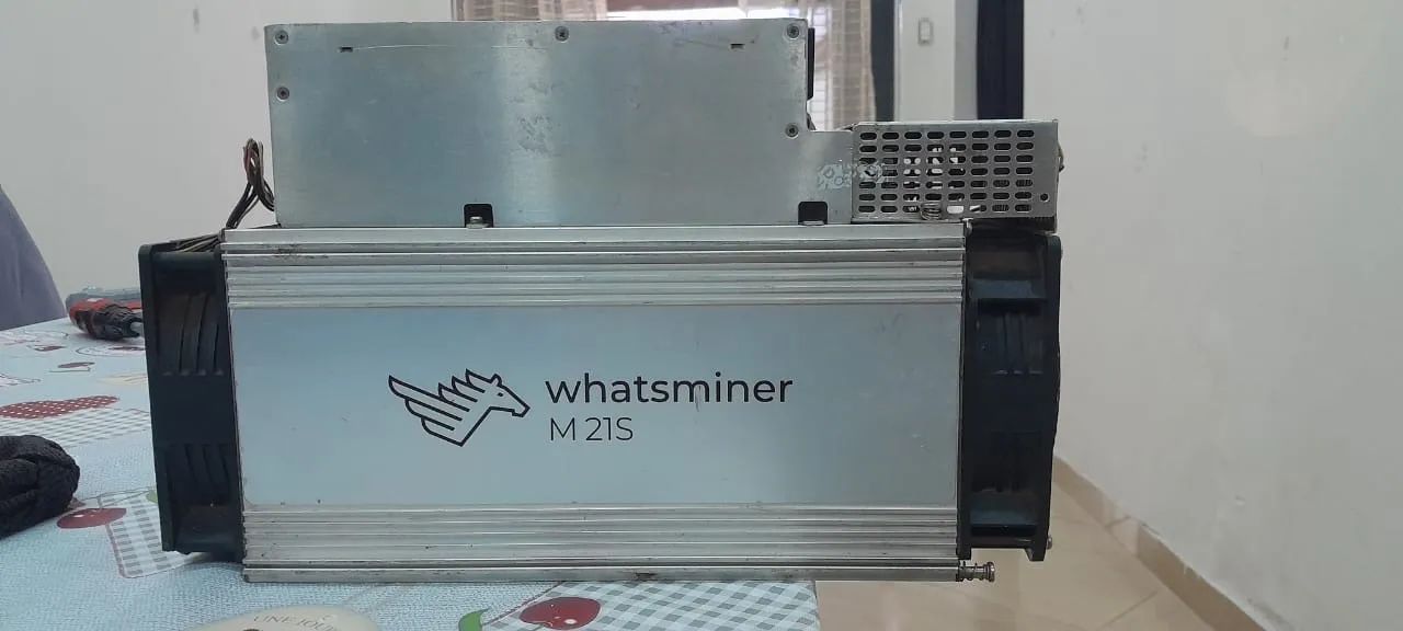 WHATSMINER M21S 58TH MINERADORA